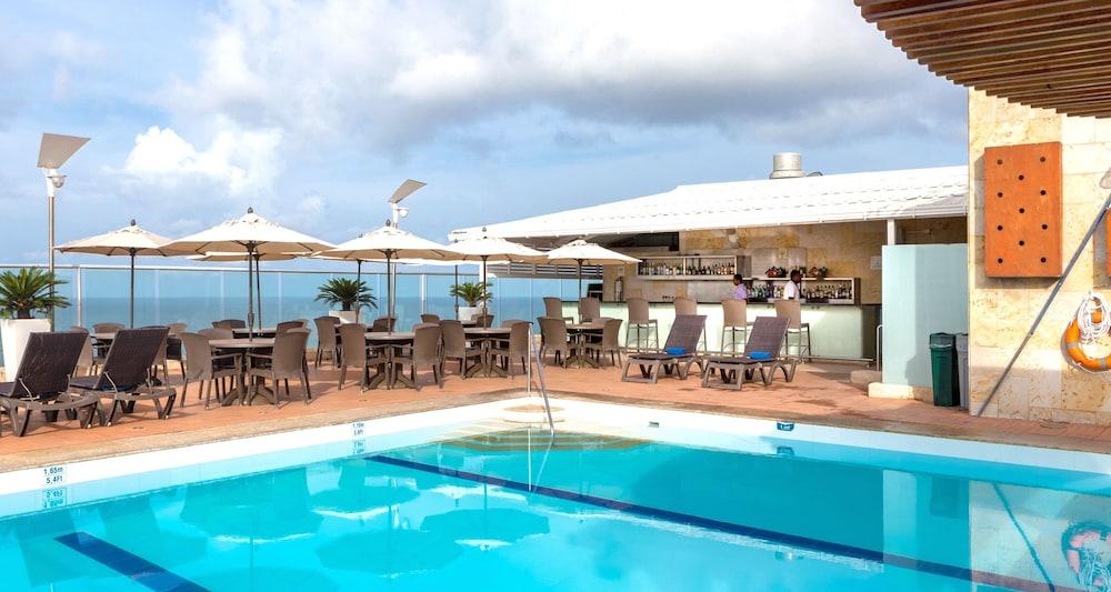 Hotel Capilla Del Mar Картахена Экстерьер фото Rooftop pool at the Hilton Tel Aviv