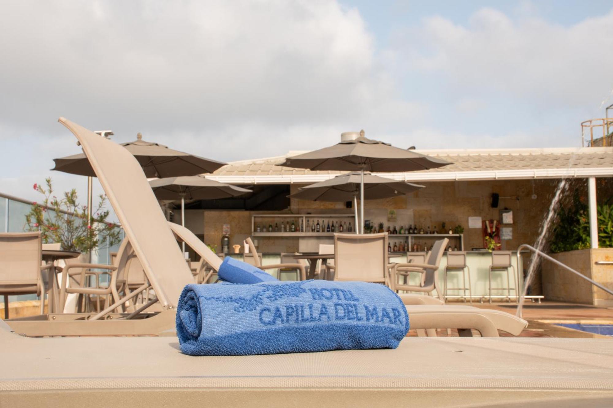 Hotel Capilla Del Mar Картахена Экстерьер фото The pool at the Belmar
