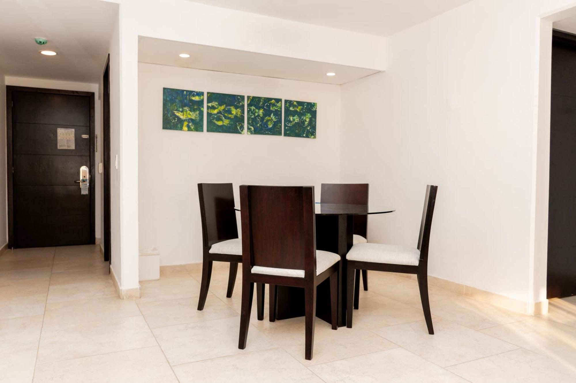 Hotel Capilla Del Mar Картахена Экстерьер фото A dining room